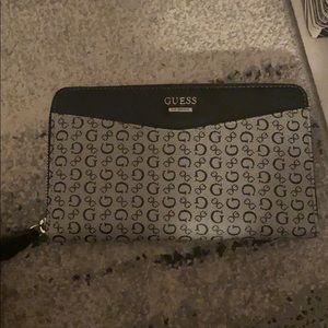 Guess wallet